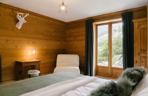 Beaufort Bed & Breakfast | Les 9 Névés, Restaurant & Chambres d'hôtes
