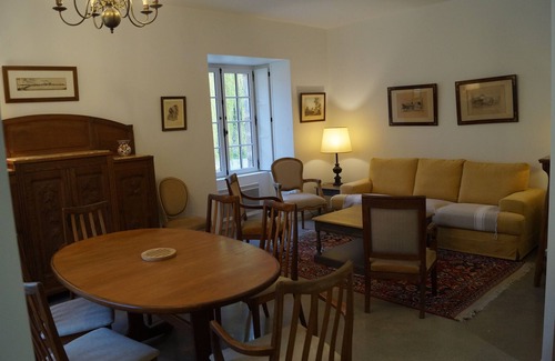 Lamballe House | Les Anémones