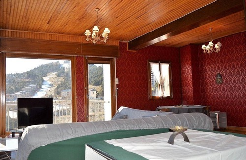 Les Angles Apartment | Les Angles: Apt 6 pers, 2 bdr, balcony, near slopes
