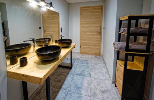 Cuttura Apartment | Les balcons de Cuttura 1 & SPA chez Ô JurassiK