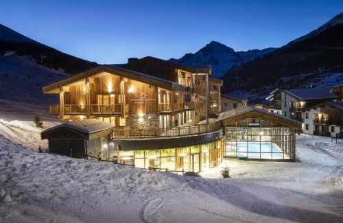 Lanslevillard Apartment | Les Balcons Platinium Val Cenis