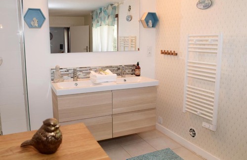 Saint-Georges-Haute-Ville Bed & Breakfast | Les Bessonnes