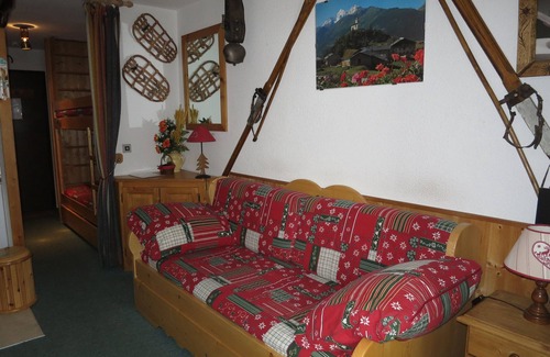 La Rosiere Apartment | Les Bouquetins A - Renovated 4-bed studio at the foot of the slopes