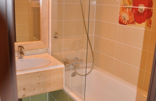 La Rosiere Apartment | Les Bouquetins A - Renovated 4-bed studio at the foot of the slopes