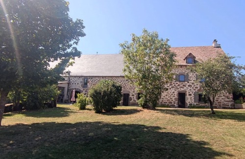 Valuejols Cottage | Les Bouscatels - Gîte pr 8 Pers au Calme - Grands Espaces