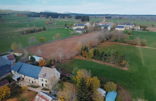 Valuejols Cottage | Les Bouscatels - Gîte pr 8 Pers au Calme - Grands Espaces