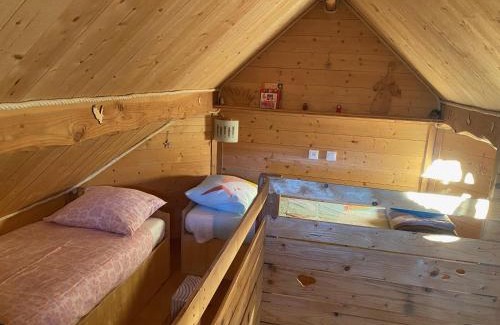 Caille Cabin | Les Cabanes de Maya