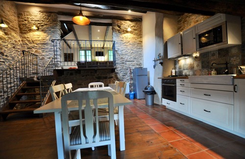 Riols Cottage | Les Cathares - huge, stylish, family friendly gite with heated pool, playground and terraces
