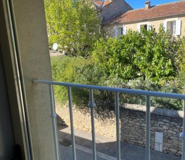 Remoulins Apartment | Les Cerises du Pont du Gard