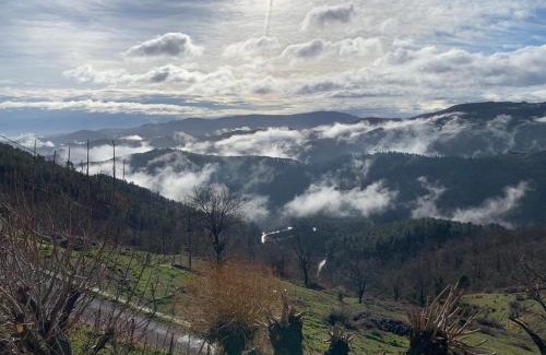 Saint-Sauveur-de-Montagut Bed & Breakfast | Les chambres de la Bastide