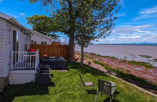 Cap-Saint-Ignace Ski Chalet | Les Chalets Bleus - Traditional chalet by the river banks - Cottage 9