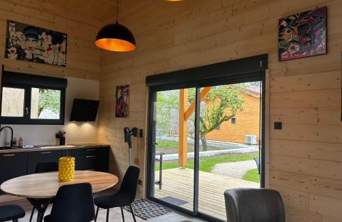 Montigny-sur-l'Ain Ski Chalet | Les Chalets près de Chalain