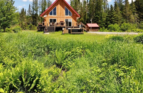 Saint-Raymond Ski Chalet | Les Chalets Tourisma