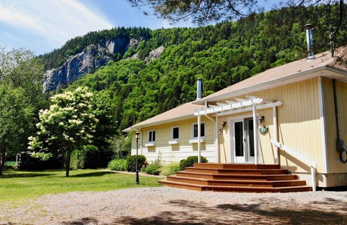 Saint-Raymond Ski Chalet | Les Chalets Tourisma - Le Draveur