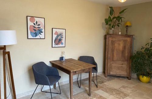 Prunet Bed & Breakfast | Les chambres d hôtes de la Maison Mélomane