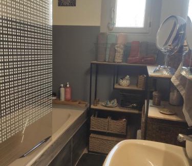 Andressac Bed & Breakfast | Les chambres des chats malicieux