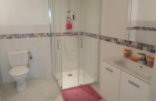 Gluiras Bed & Breakfast | Les chambres du roc St Jean