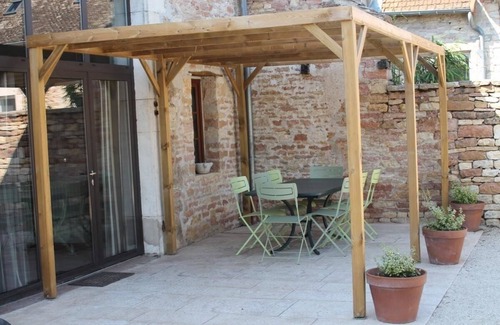 Givry House | Les Champs Fleuris - GIVRY