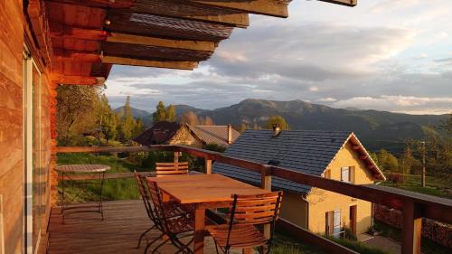 Montclar Ski Chalet | Les Chatcureuils
