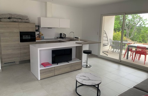 Baudinard-sur-Verdon Apartment | LES Cigales