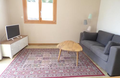 Saint-Jouan-des-Guerets Apartment | Les clés du Vallion, T2 confort, bord de plage et paysages