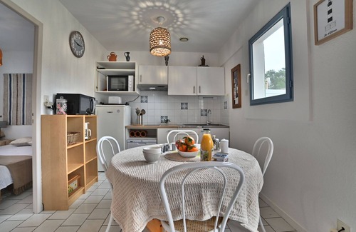 Domino House | Les Conches by Interhome