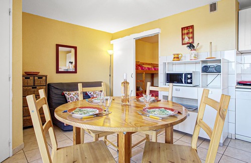 Les Arenes Apartment | Les Coraux by Interhome