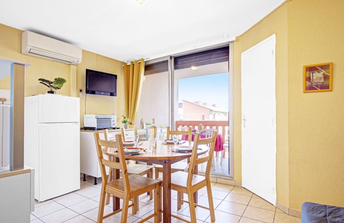 Les Arenes Apartment | Les Coraux by Interhome