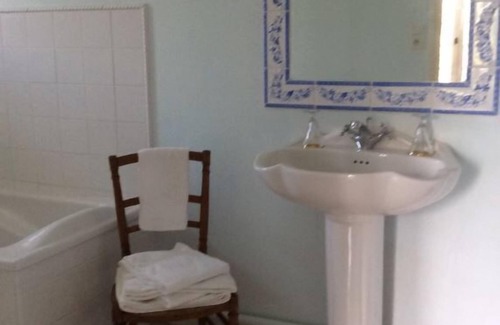 Vert-Toulon Bed & Breakfast | Les Corettes