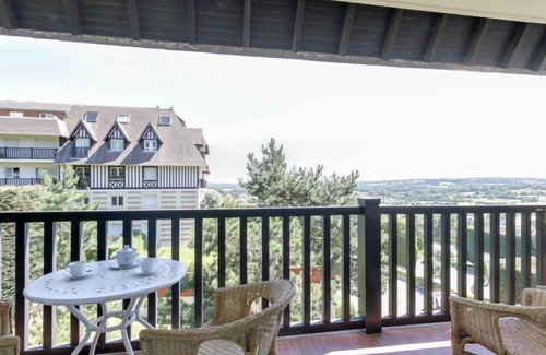 Blonville-sur-Mer Apartment | Les Corniches du Mont Canisy by Interhome