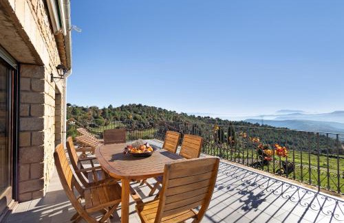 Sant Mateu de Bages House | Les Corts De Biosca