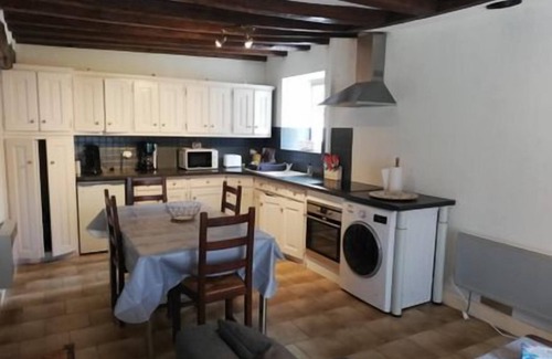 Menetou-Ratel House | Les Cours - Charming, quiet gîte with garden near Sancerre
