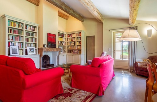 L'Isle-sur-la-Sorgue Villa | Les Deux Mas - Eight Bedroom Villa, Sleeps 16