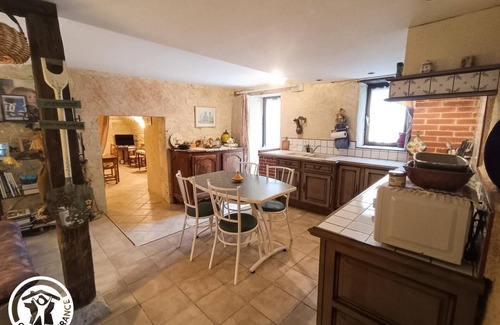 Belaye House | Les deux tilleuls - BELAYE