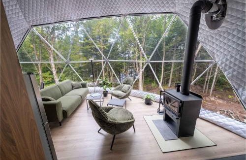 Montmagny Regional County Municipality Ski Chalet | Les Domes de la Riviere Alick SPA et Riviere