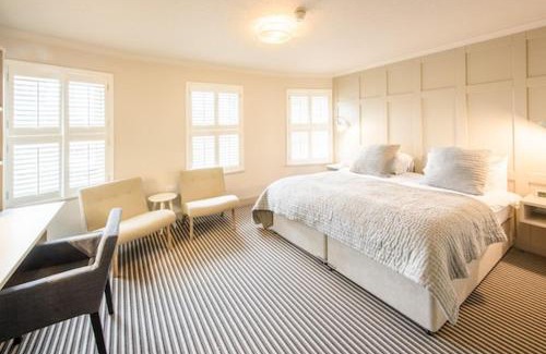 St. Martins Hotel | Les Douvres Hotel