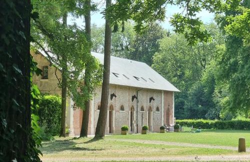 Brestot Bed & Breakfast | Les Ecuries du Château de Brumare