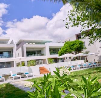 Pointe aux Biches Apartment | Les Estivales Beachfront Suites & Penthouses with LOV