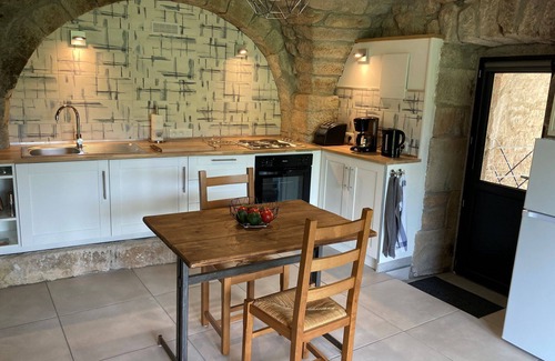 Payzac Apartment | Les Faysses á Mas de la Giralde. Stone studio in heart of nature. Pool and views