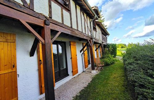 Chatillon-sur-Broue House | Les Fortelles