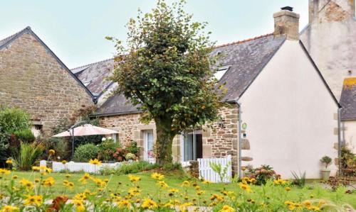 Quemeneven House | Les Gîtes de kerouzaillet