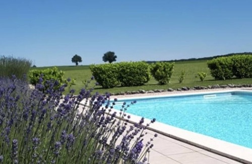 Juignac House | Les Gîtes de Yanaely - Le Petit Maine - Gîte Primel