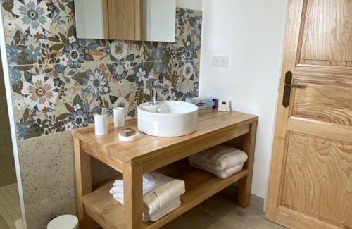 Geay Bed & Breakfast | Les gîtes des Lauriers roses Chambre privée Île d Aix
