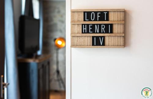 Nerac Apartment | Les Gîtes du château - Le loft HENRI IV - Magnifique Appartement face au château