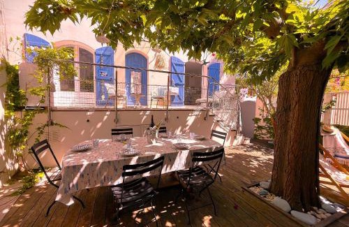 Calvi Villa | Les galets bleus de Calvi