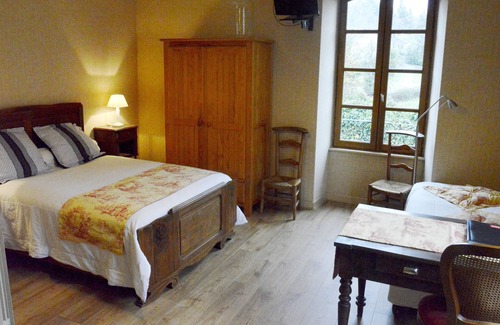Chataigneraie Cantalienne Bed & Breakfast | Les gites du bourg