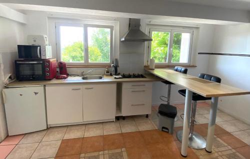 Nicole Apartment | Les Glycines