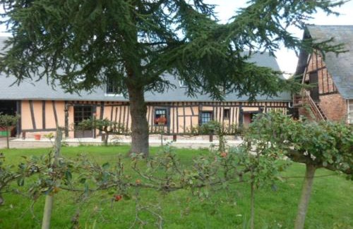 Montville House | Les Granges Du Bout De La Ville