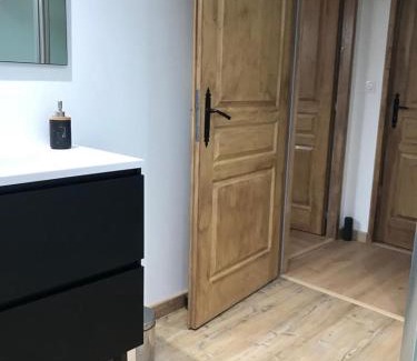 Bernay-Saint-Martin House | Les granges