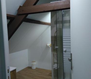 Le Vivier-sur-Mer Bed & Breakfast | Les Greniers De Blanche